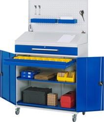 Staande kast 04 Met schuin werkblad